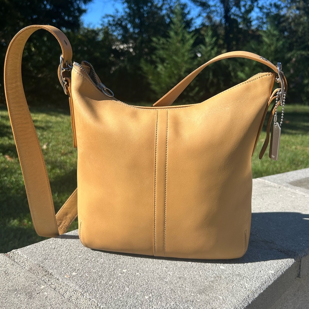 Coach Vintage 9326 Legacy Slim Shoulder Crossbody Bag Camel